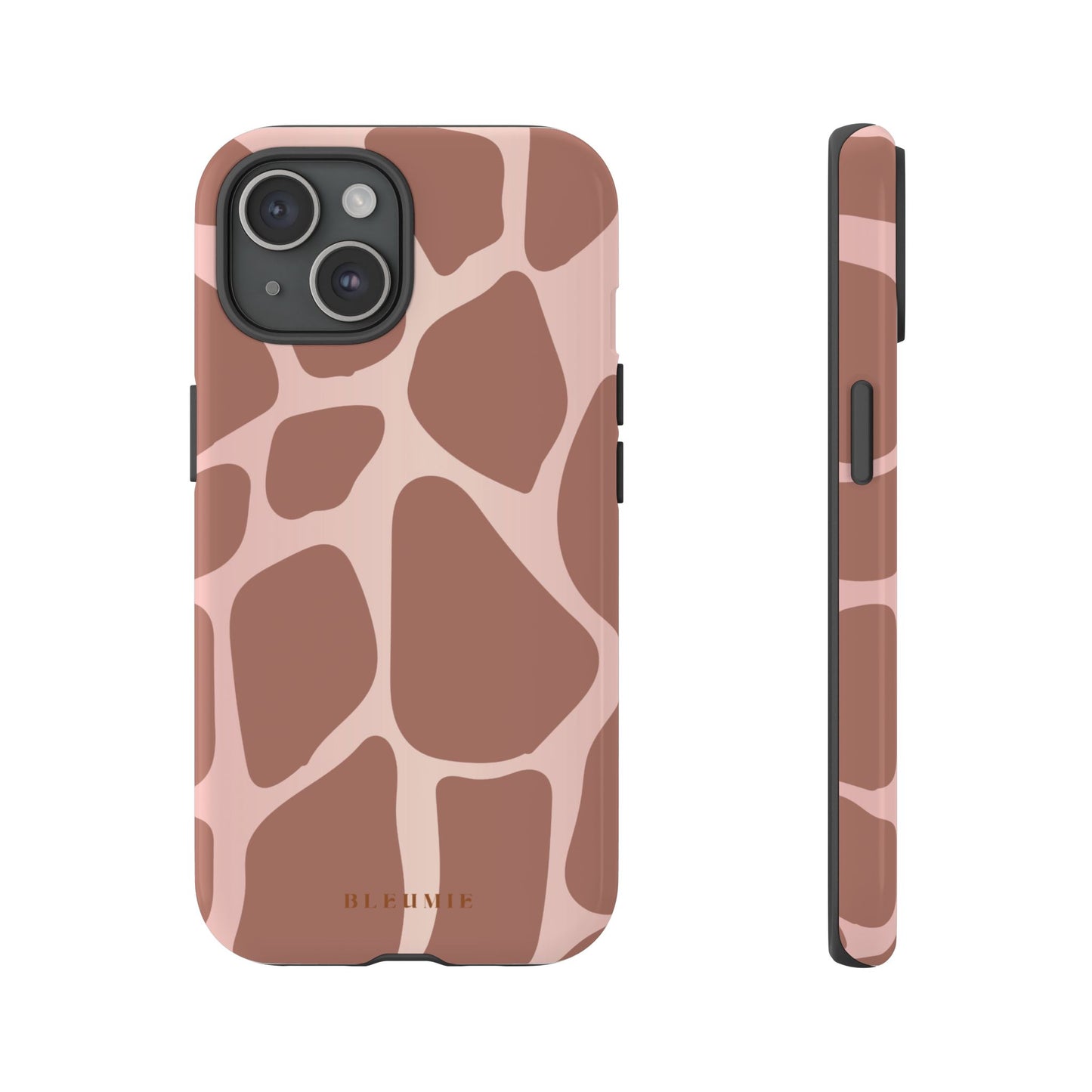 Classic Giraffe Tough Phone Case iPhone 15 BLEUMIE