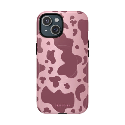 Mauve Cow Print MagSafe iPhone Cases iPhone 15 Glossy BLEUMIE