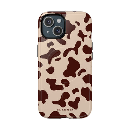 Mocha Cow Print MagSafe iPhone Cases iPhone 15 Glossy BLEUMIE