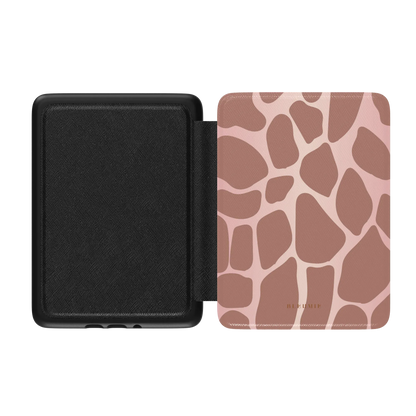 Classic Giraffe Kindle Case BLEUMIE